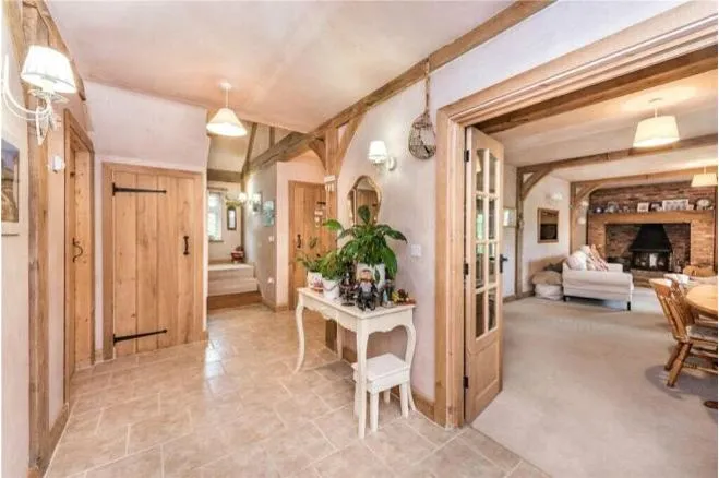 Broad Street, Cuckfield, RH17, photo 9