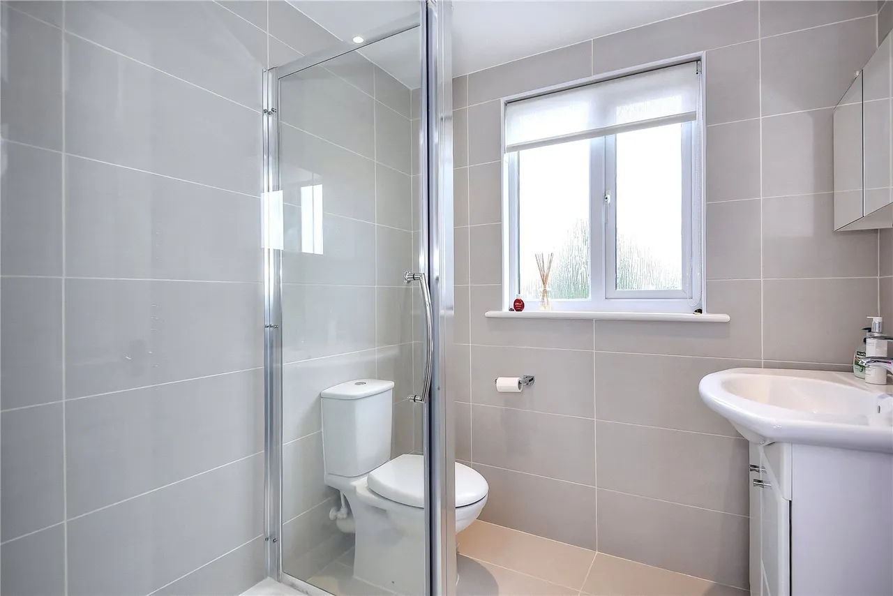 Chartley Avenue, Stanmore, HA7, photo 8