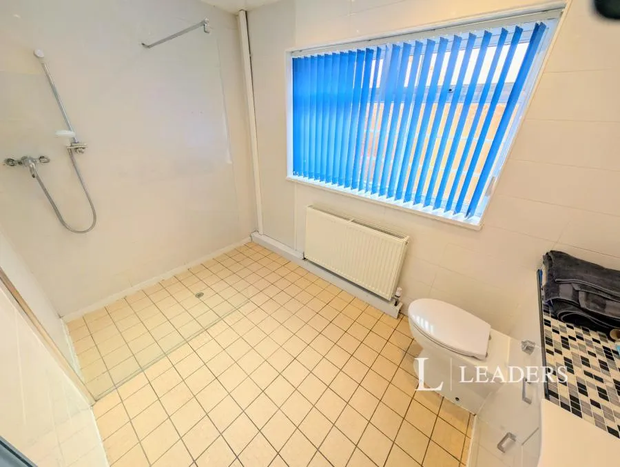 Wheatfield Way, Sutton-in-Ashfield, NG17, photo 7