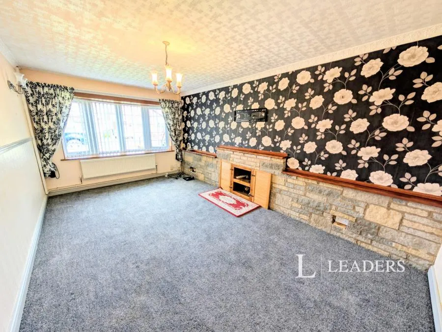 Wheatfield Way, Sutton-in-Ashfield, NG17, photo 2