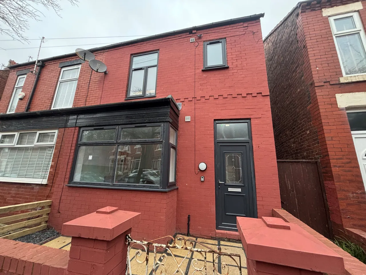 1 bed house to rent — Ainsdale Grove SK5