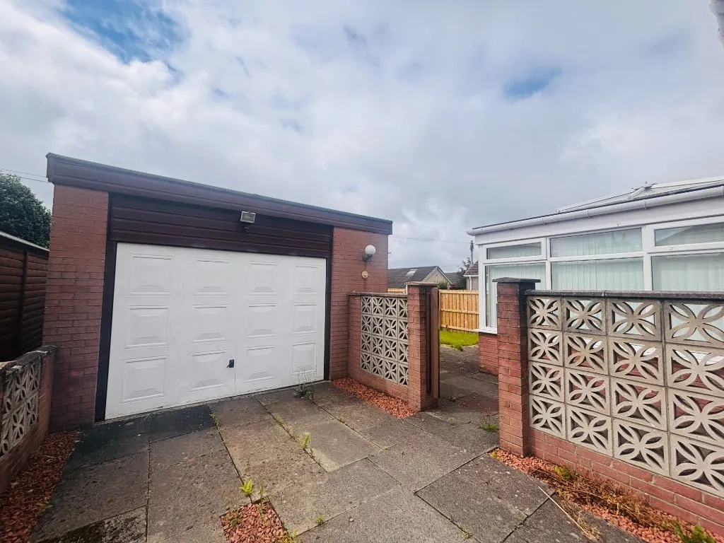 Carron Crescent, Bishopbriggs, G64, photo 18
