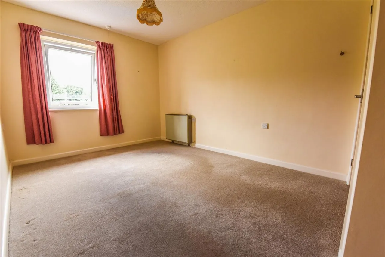 Champions Court, Dursley, GL11, photo 9