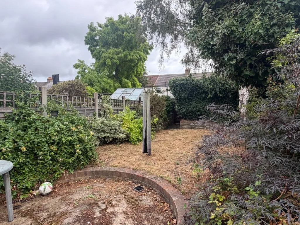Trosley Avenue, Gravesend, DA11, photo 11