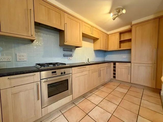 Marshall Court, Banister Park, SO15, photo 5