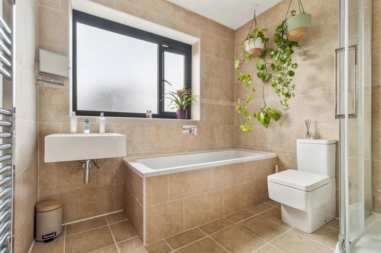 Acton Avenue, Appleton, Warrington, Warrington, WA4 5PT, photo 12