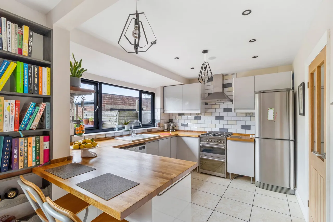 Acton Avenue, Appleton, Warrington, Warrington, WA4 5PT, photo 4