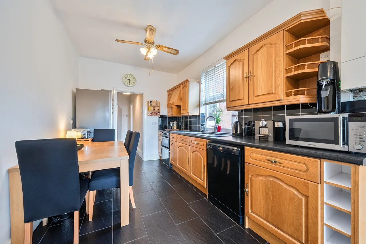 Oval Road, Birmingham, B24, photo 7