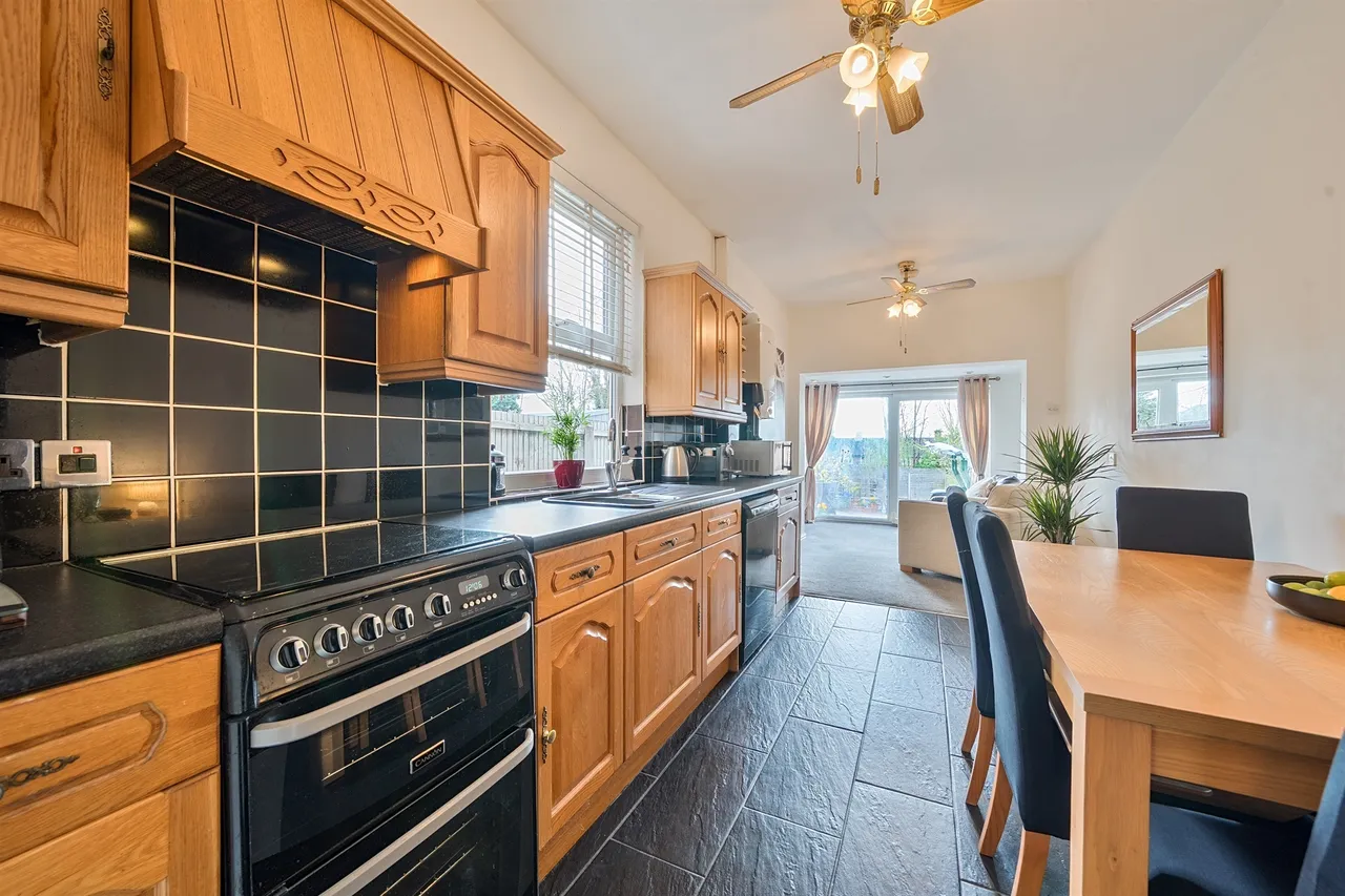 Oval Road, Birmingham, B24, photo 6