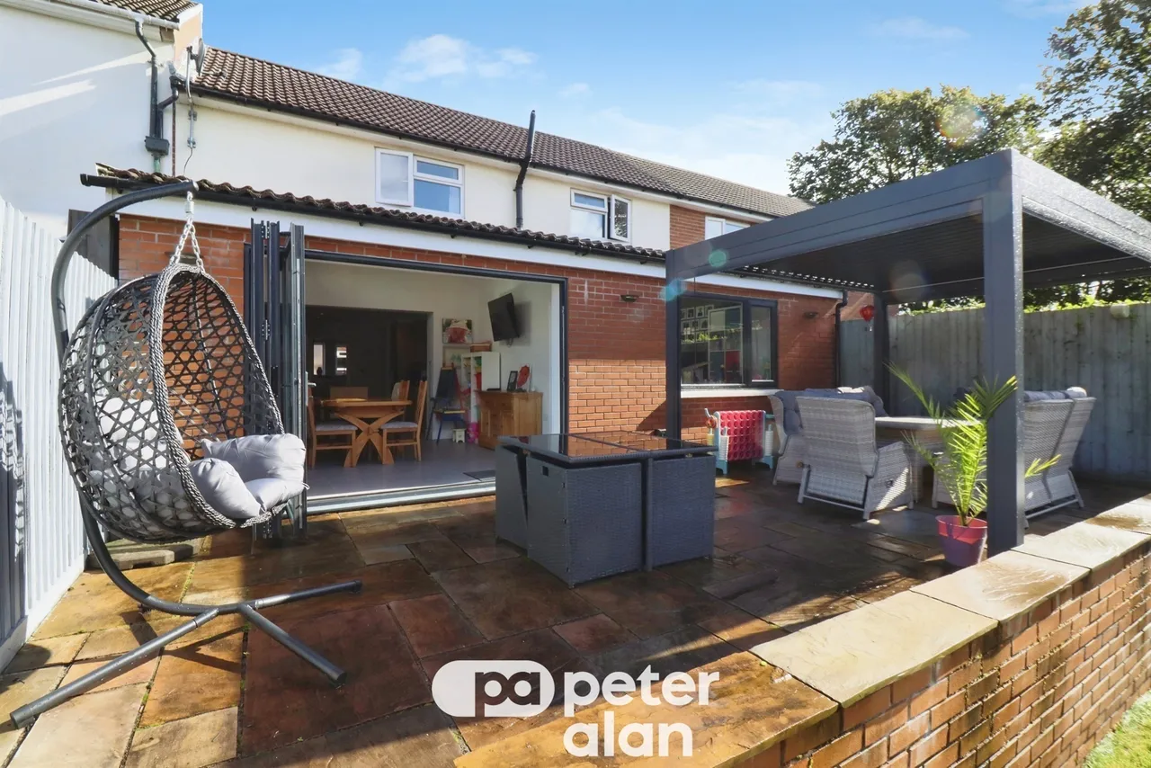 Angle Place, Cardiff, CF14, photo 22