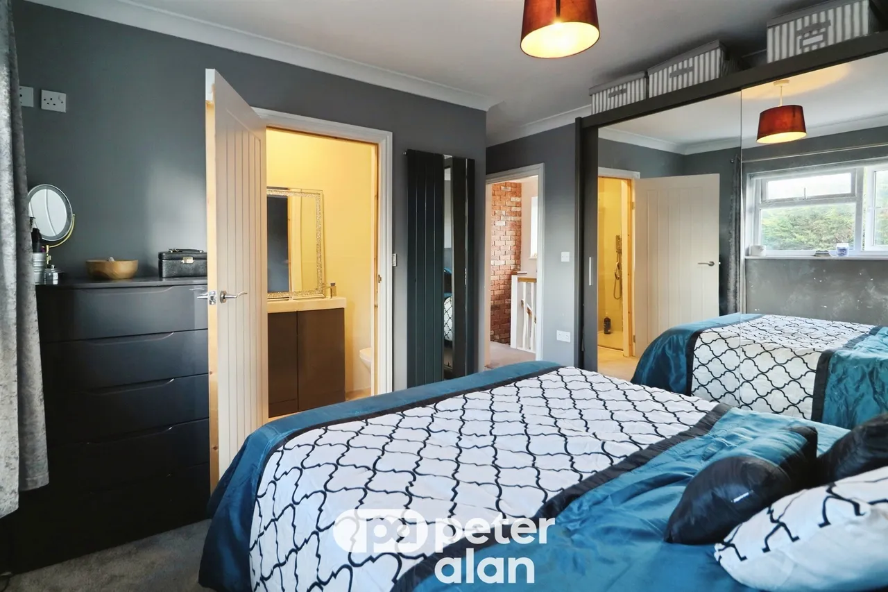 Angle Place, Cardiff, CF14, photo 14