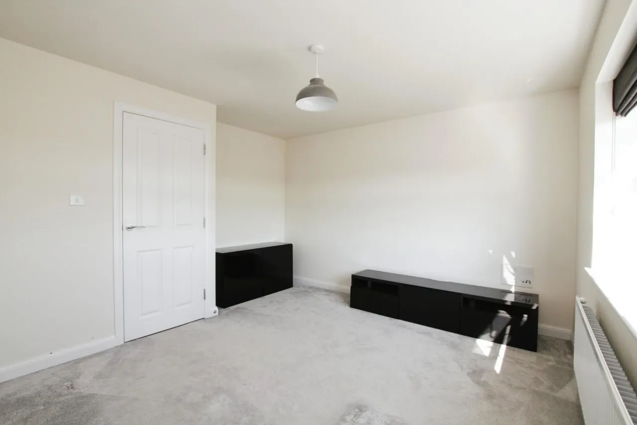 Briggington Way, Leighton Buzzard, LU7, photo 5