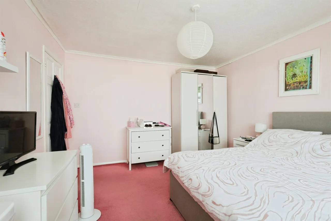 The Square, Pevensey Bay, BN24, photo 10