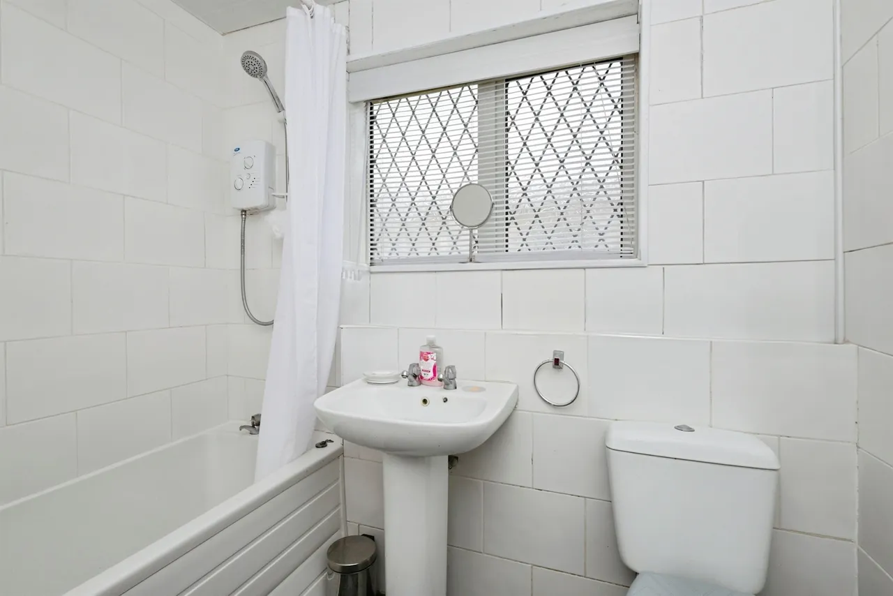 The Square, Pevensey Bay, BN24, photo 14
