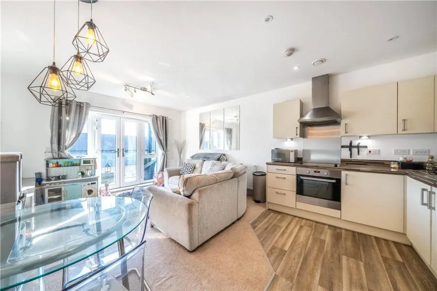 Hackbridge Road, Wallington, SM6, photo 4