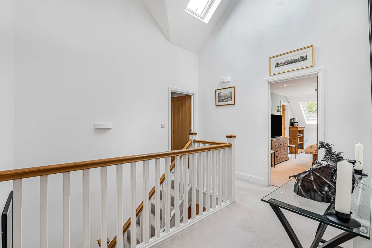 Winchester Road, Four Marks, GU34, photo 13