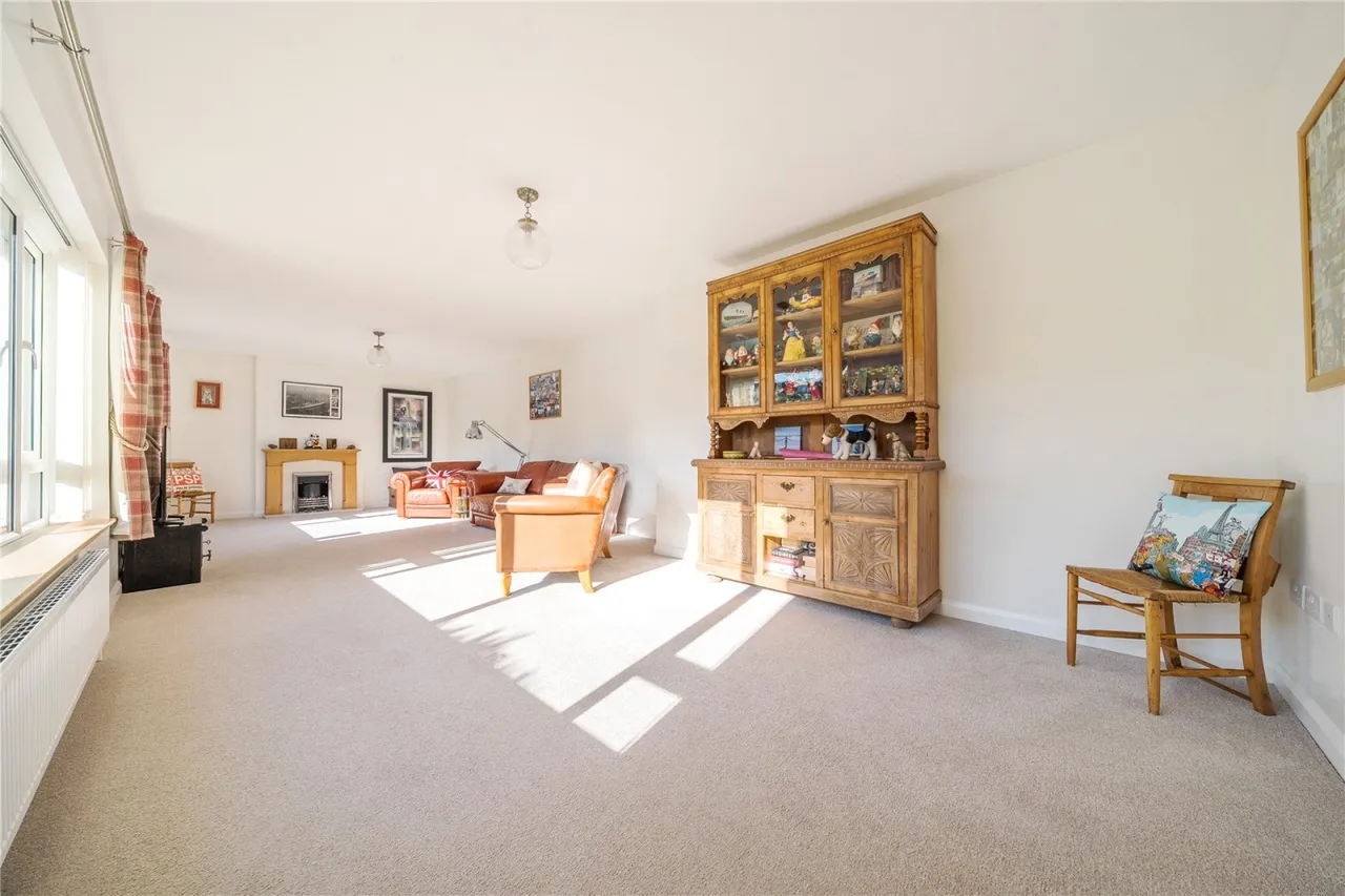 Cleevelands Avenue, Pittville, GL50, photo 4