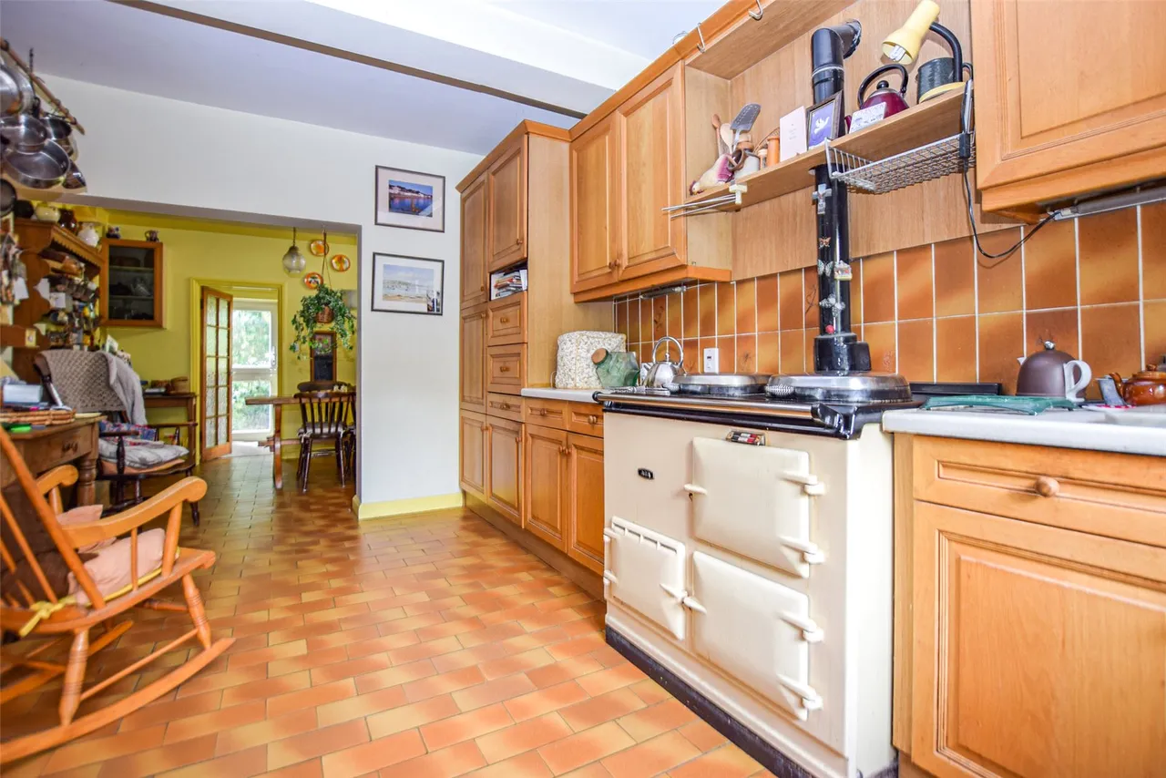 Kings Road, Fleet, Hampshire, GU51 3AP, photo 9