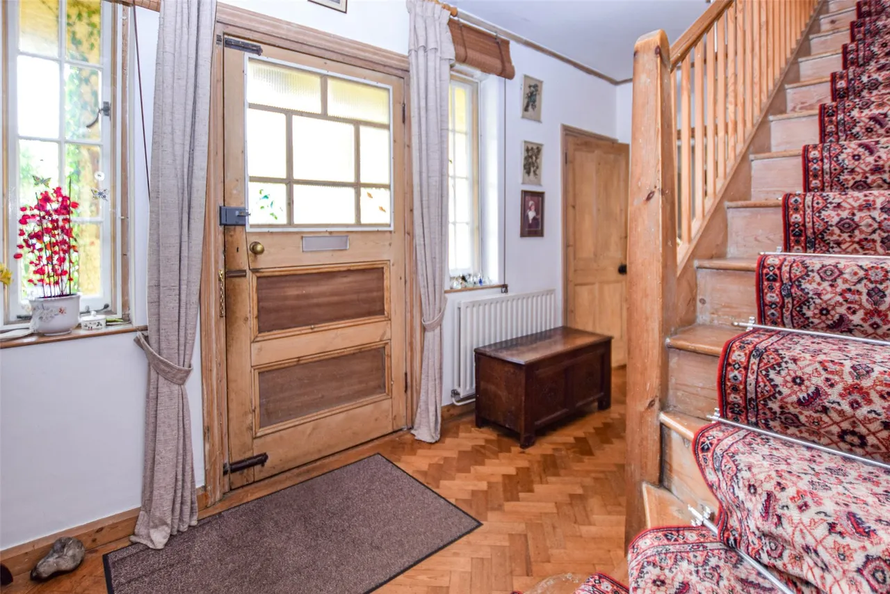 Kings Road, Fleet, Hampshire, GU51 3AP, photo 3