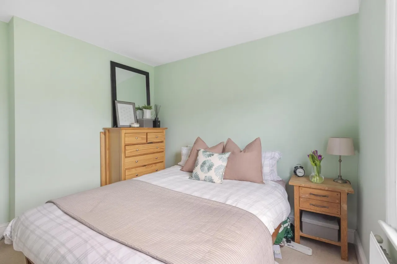 Battersea Rise, London, SW11, photo 7