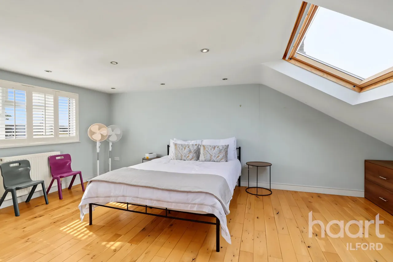 St Andrews Road, Ilford, IG1, photo 23