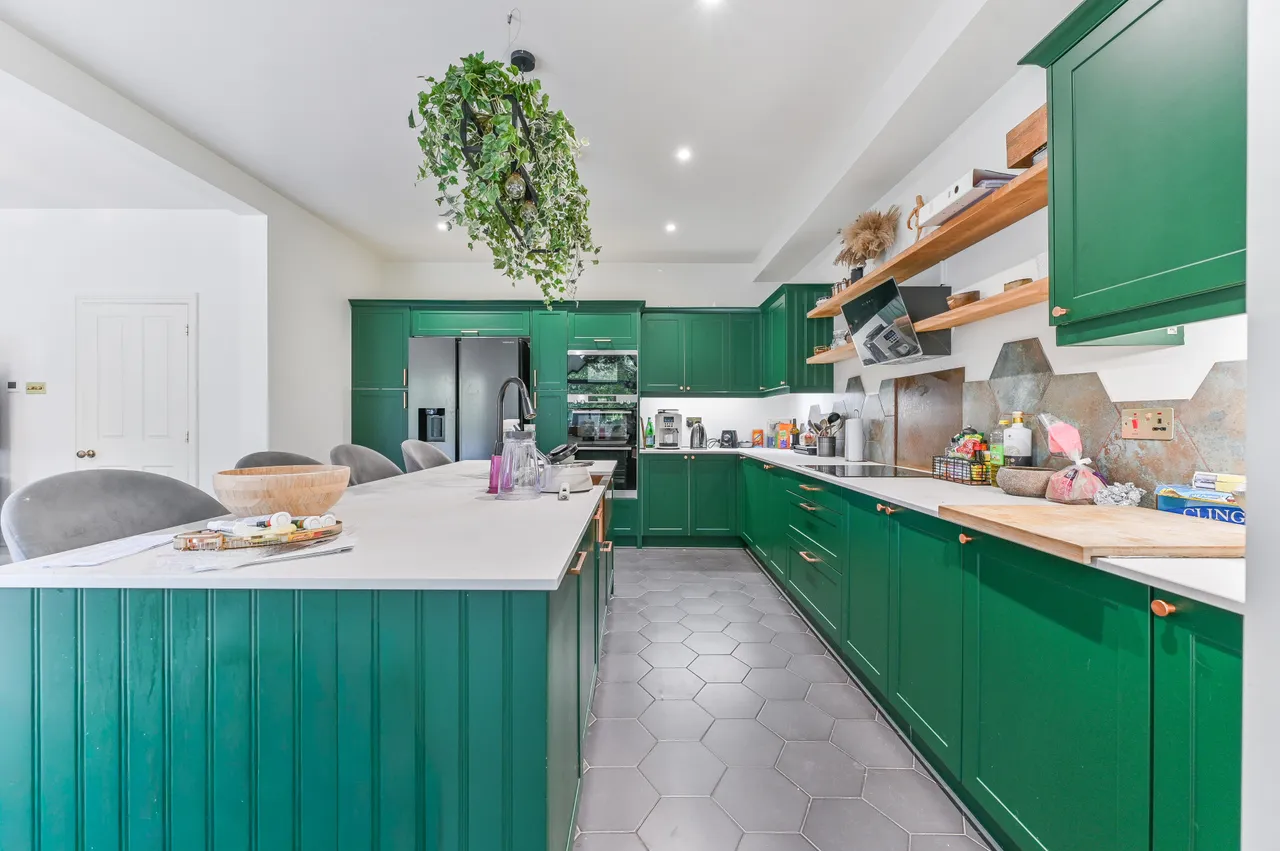 285 Addiscombe Road, Croydon, photo 4