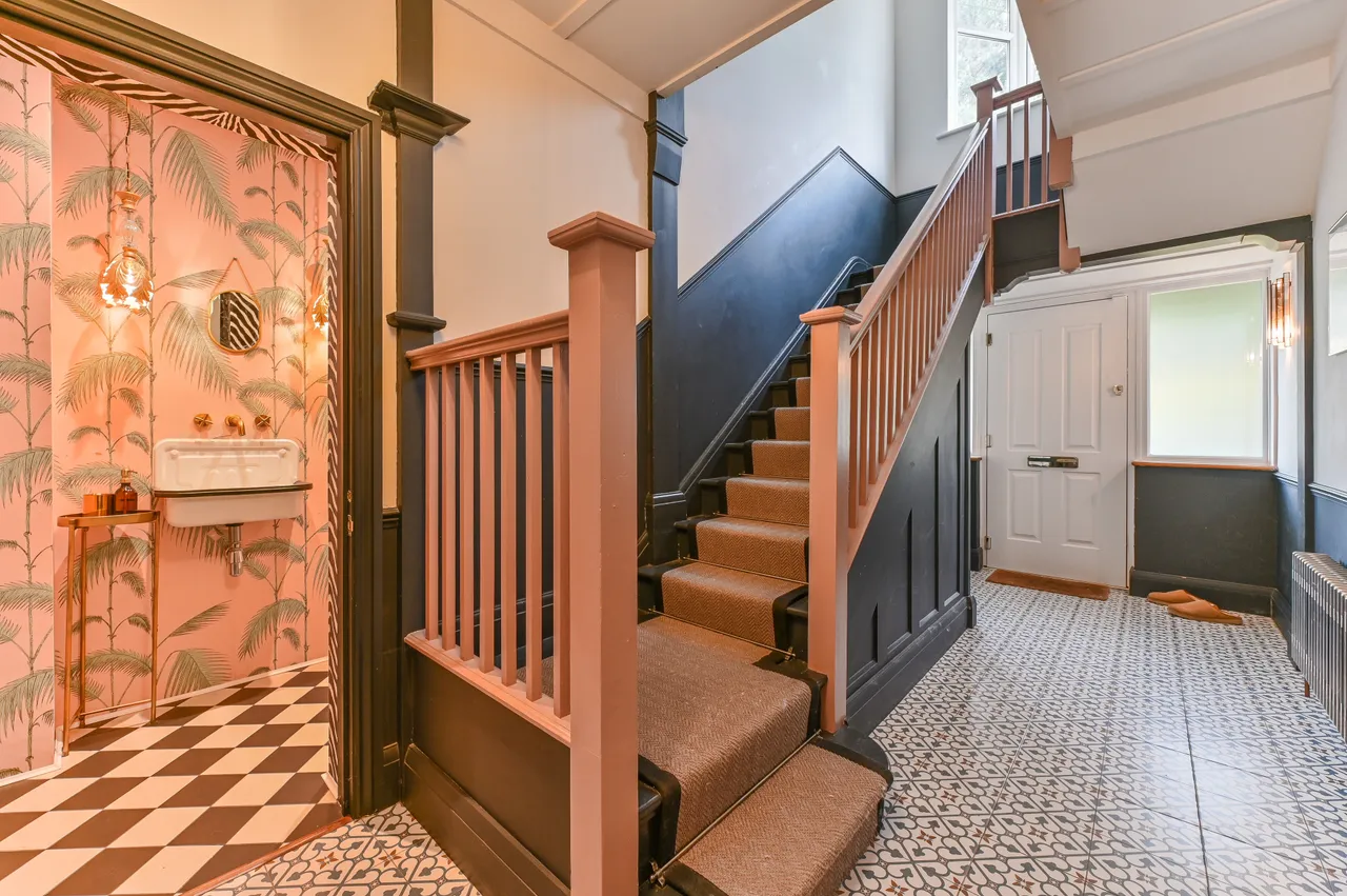 285 Addiscombe Road, Croydon, photo 12