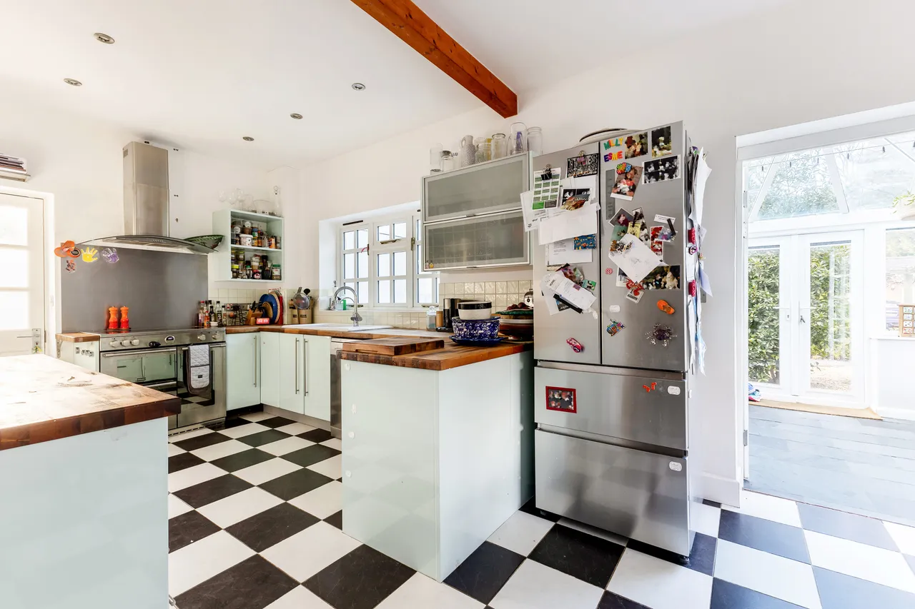Pirbright Road, Normandy, GU3, photo 6