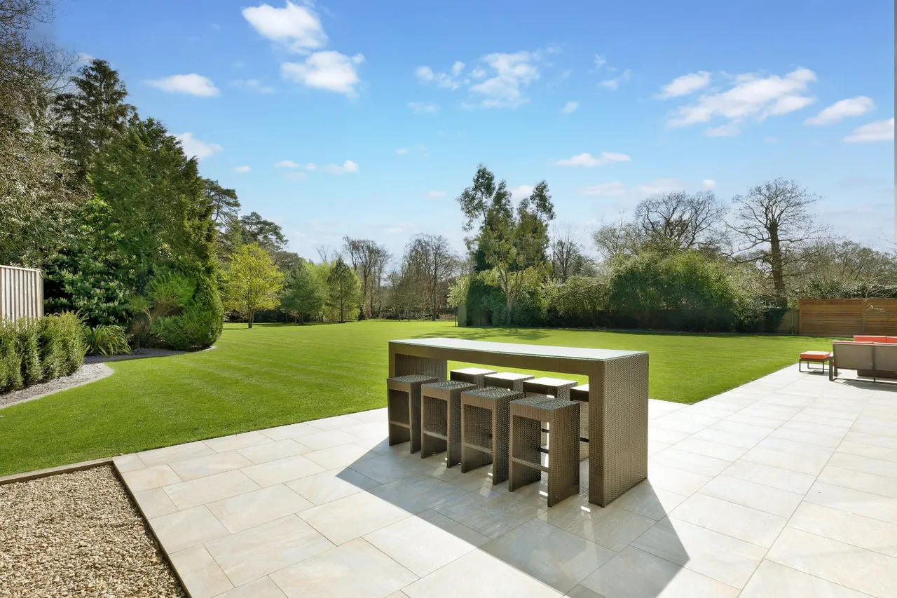 Parsonage Lane, Farnham Common, SL2, photo 16