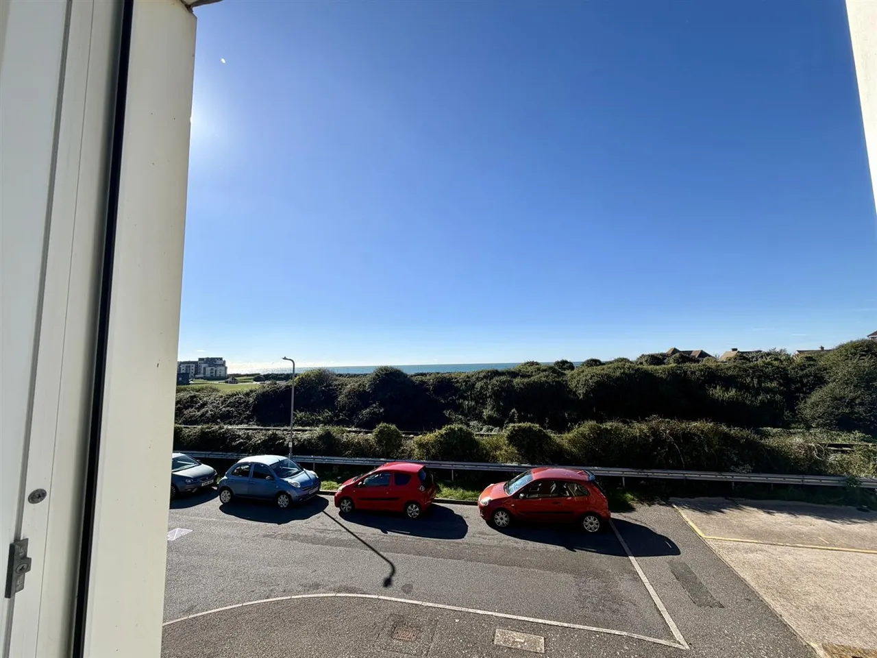 Claremont Road, Seaford, photo 9