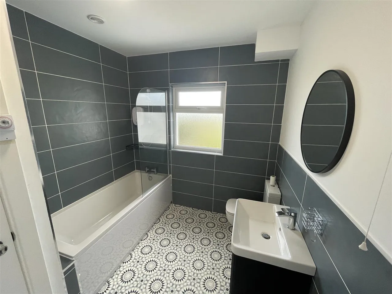 Newforge Lane, Belfast, BT9, photo 13