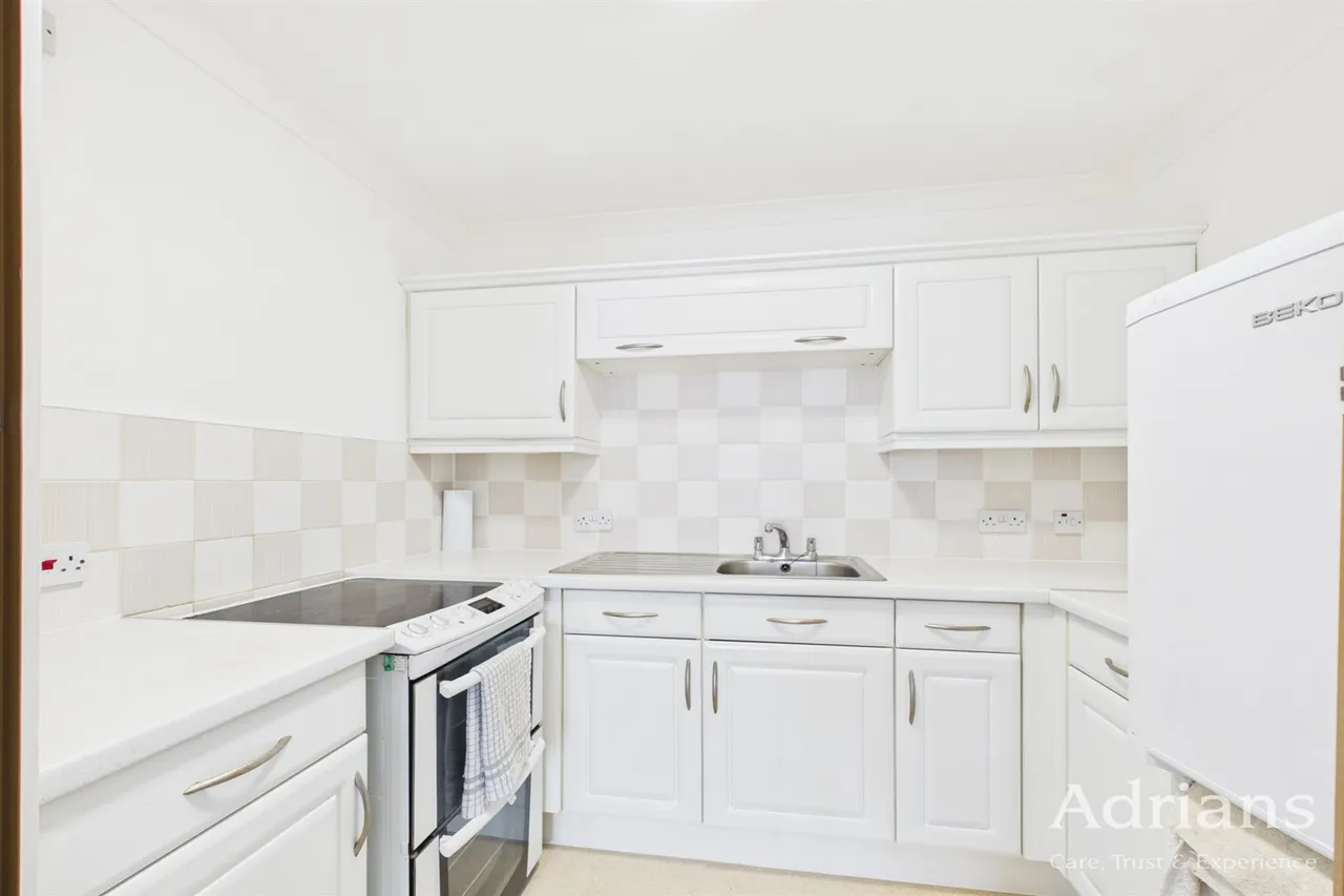 Springfield Road, Chelmsford, CM2, photo 2