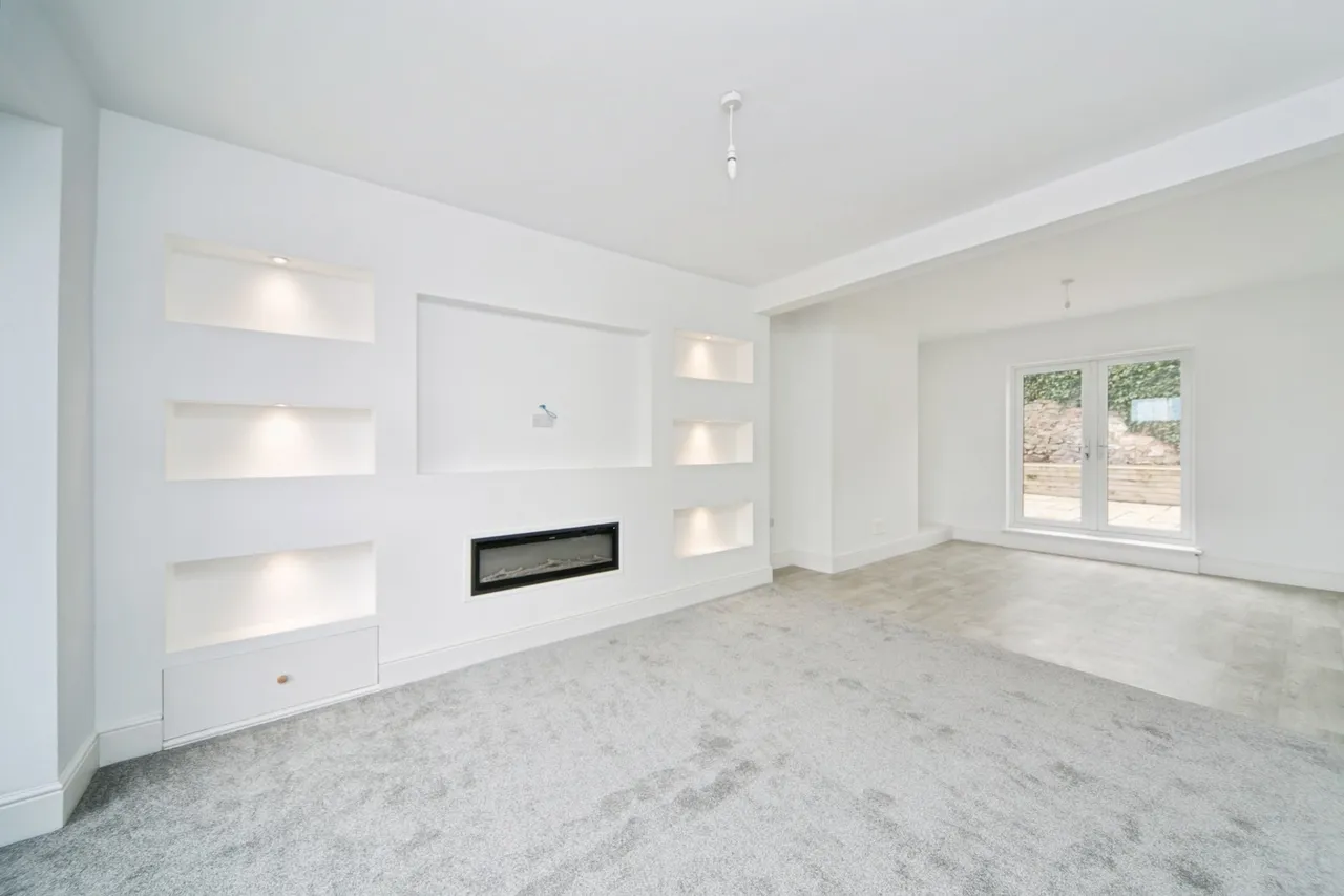 Abergele Road, Old Colwyn, LL29, photo 5