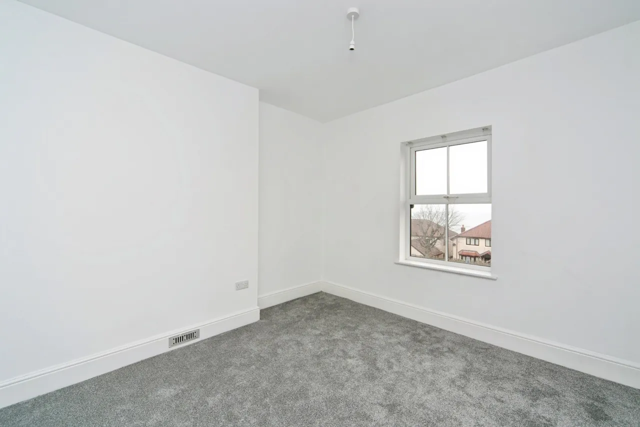 Abergele Road, Old Colwyn, LL29, photo 15