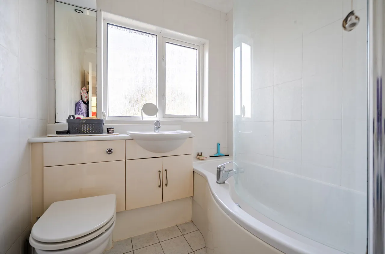 Cranmer Avenue, Hove, BN3, photo 13
