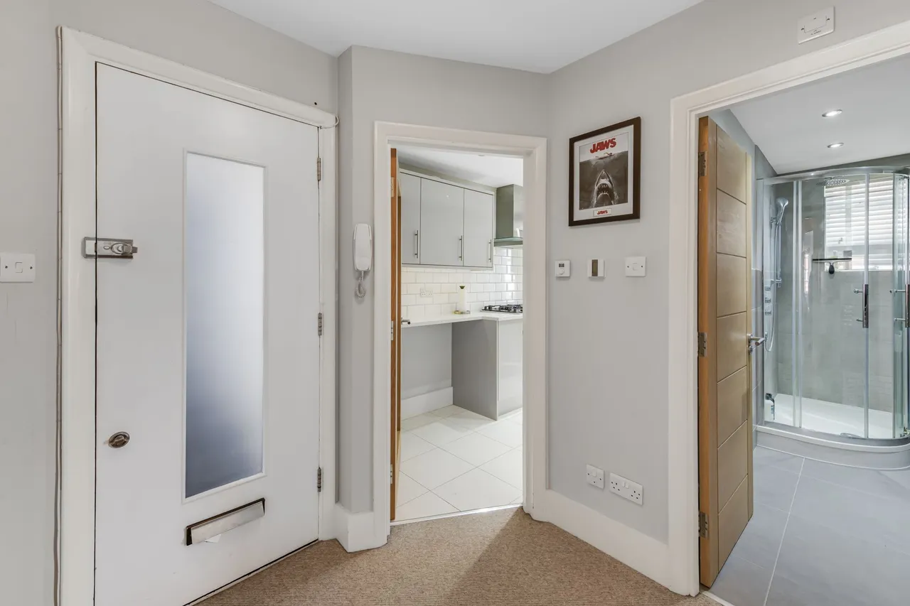 St Leonards Road, Mortlake, SW14, photo 6