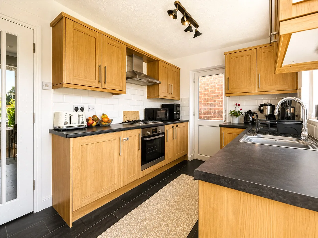Bristol Way, Sleaford, Lincolnshire, NG34, photo 8