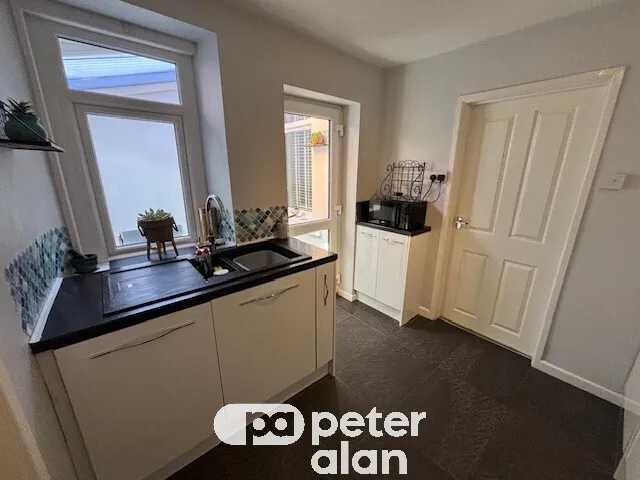 Lewis Street, Blackwood, NP12, photo 5