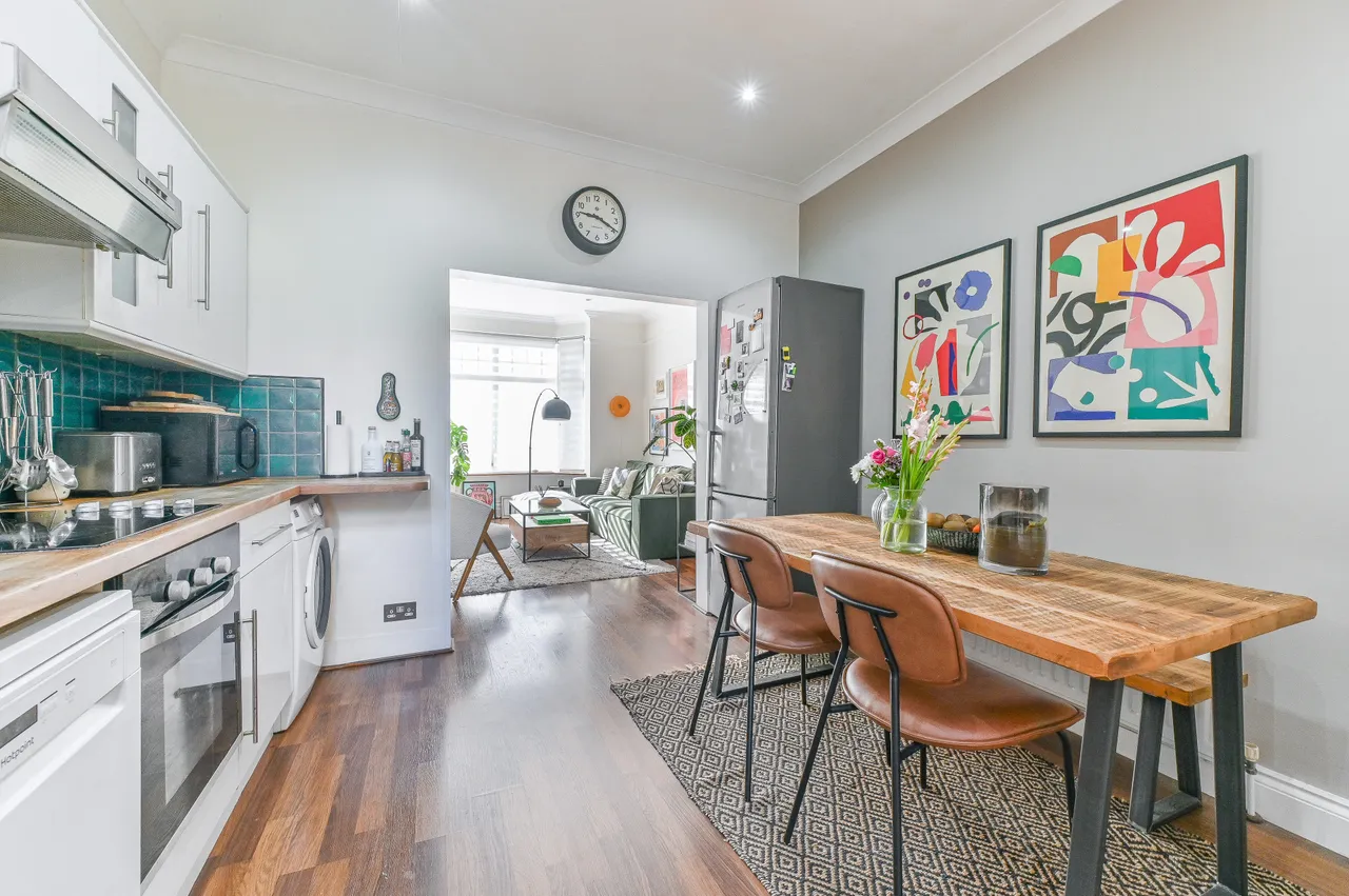 Ground Floor, 22 Royston Road, London, photo 11