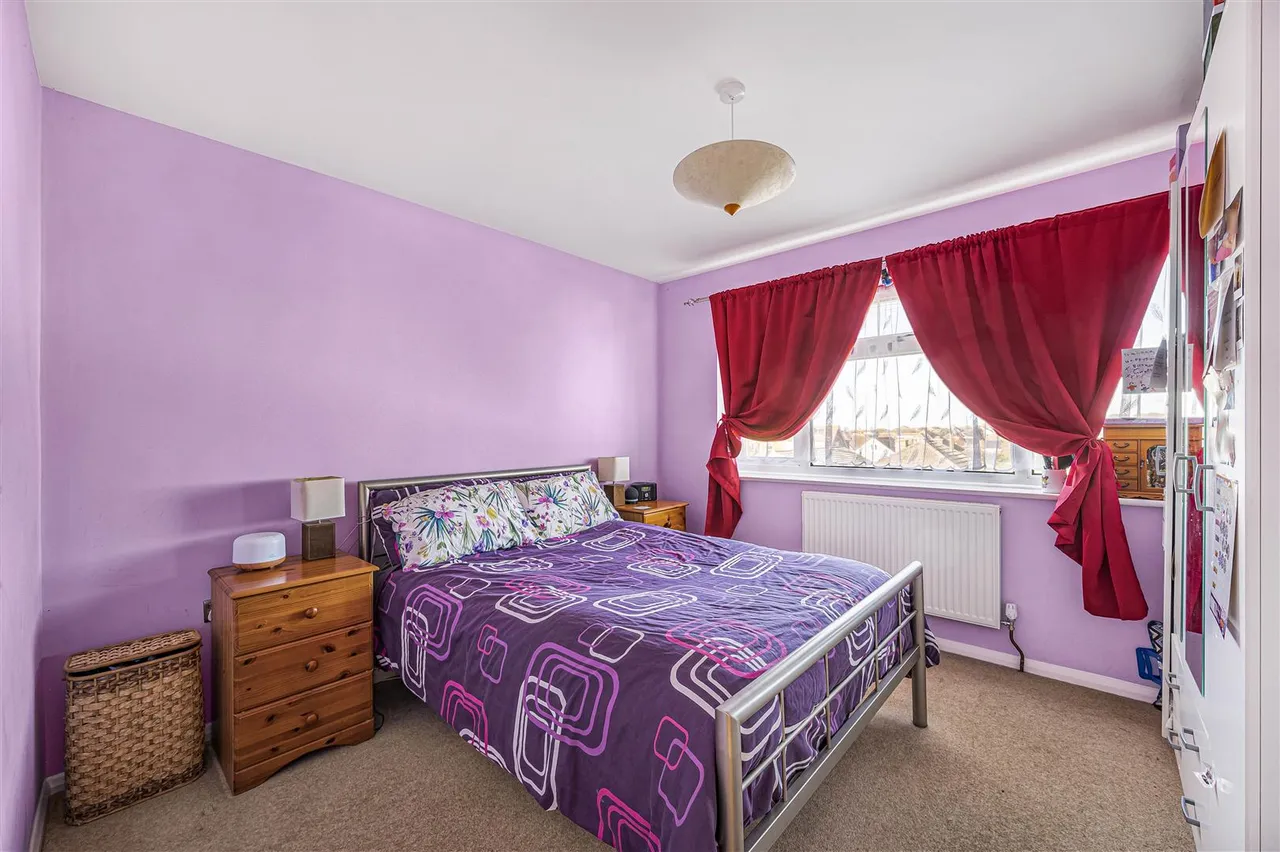 Mayfield Avenue, Peacehaven, photo 5