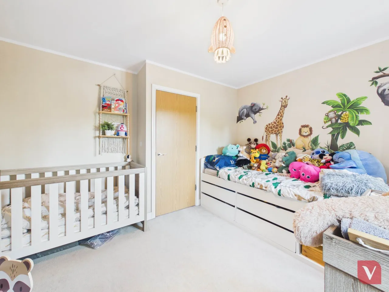 College Drive, Dunstable, LU5 4UA, photo 12