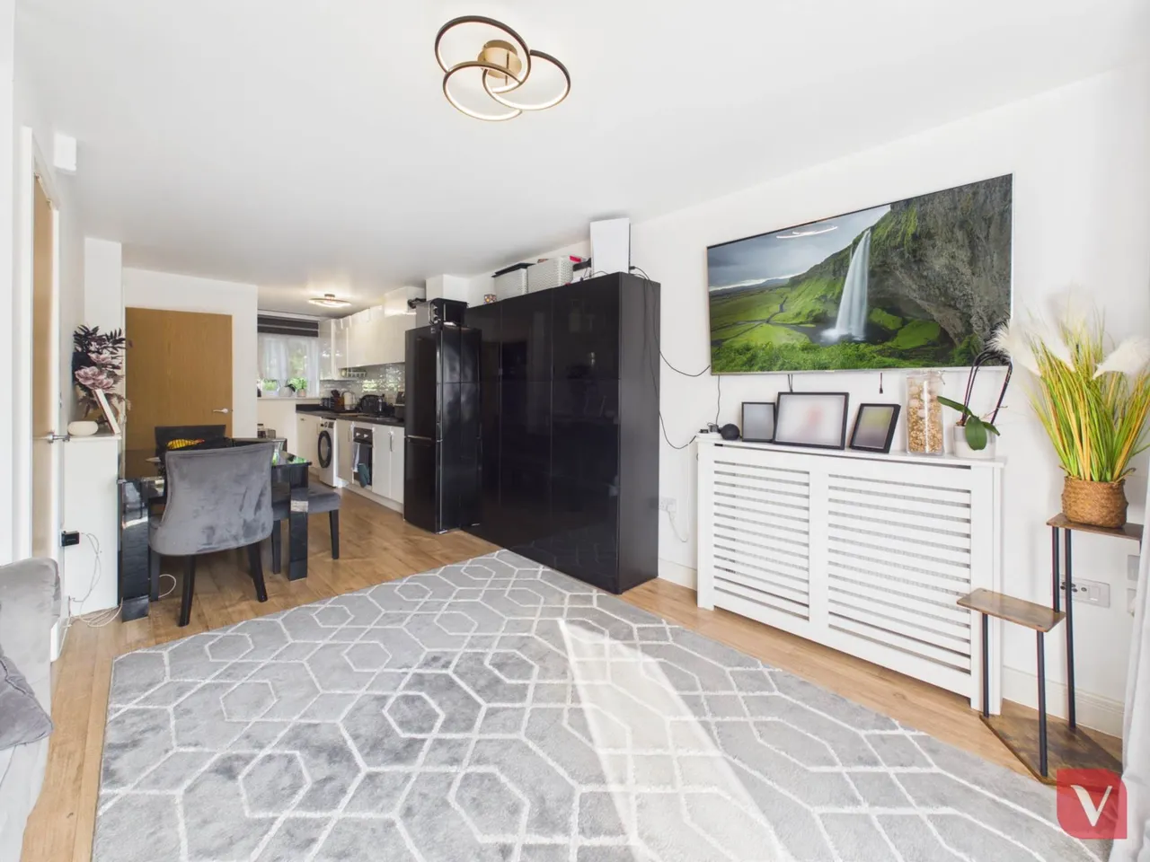 College Drive, Dunstable, LU5 4UA, photo 2