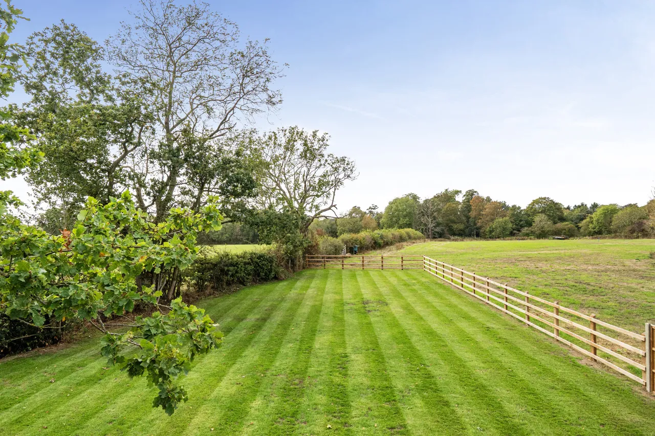 Shire Lane, Chalfont St. Peter, SL9, photo 4