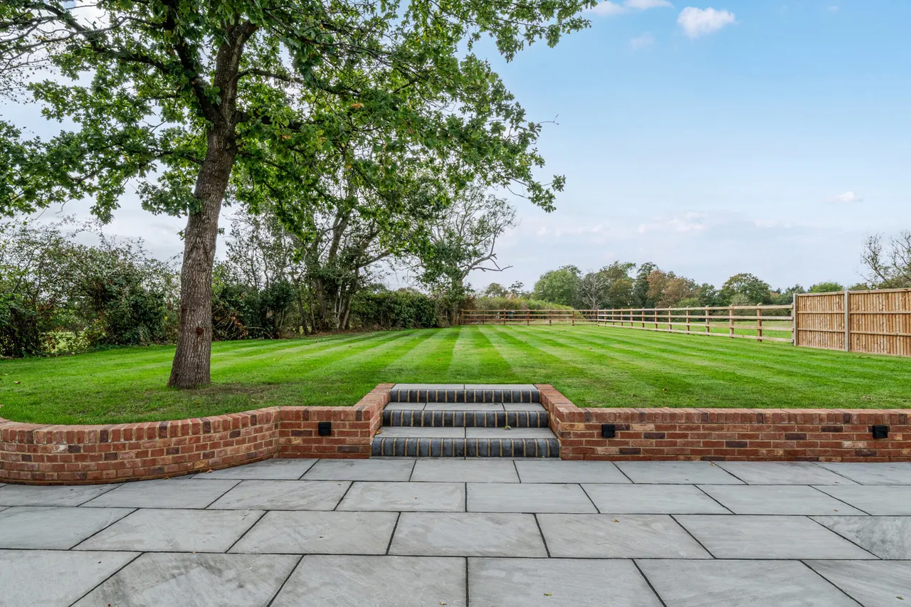 Shire Lane, Chalfont St. Peter, SL9, photo 32