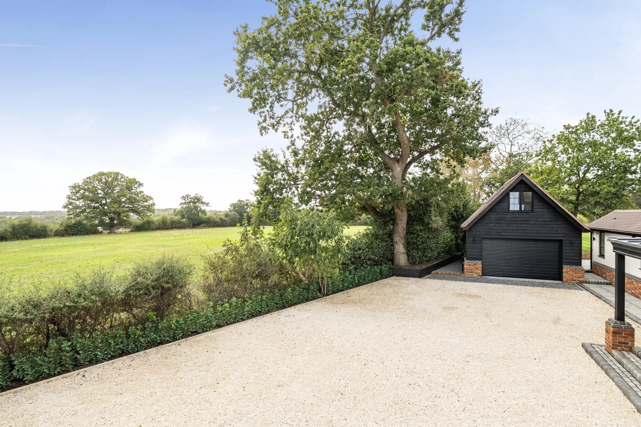 Shire Lane, Chalfont St. Peter, SL9, photo 37