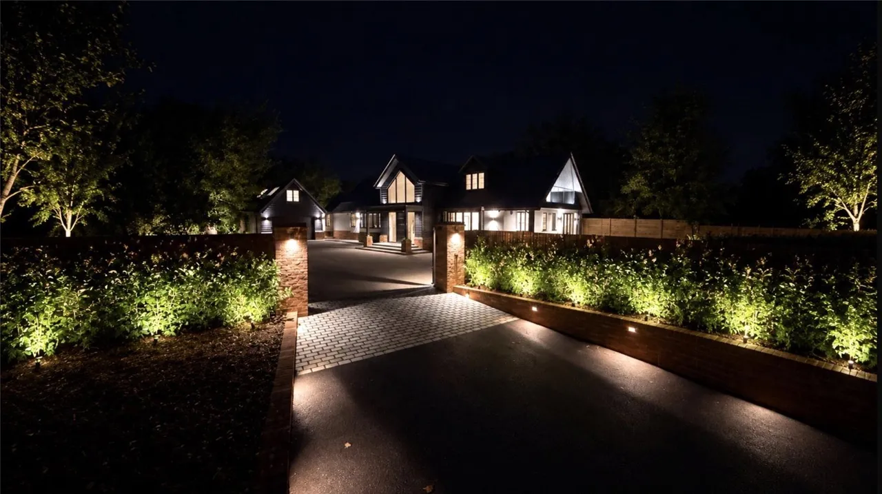 Shire Lane, Chalfont St. Peter, SL9, photo 35