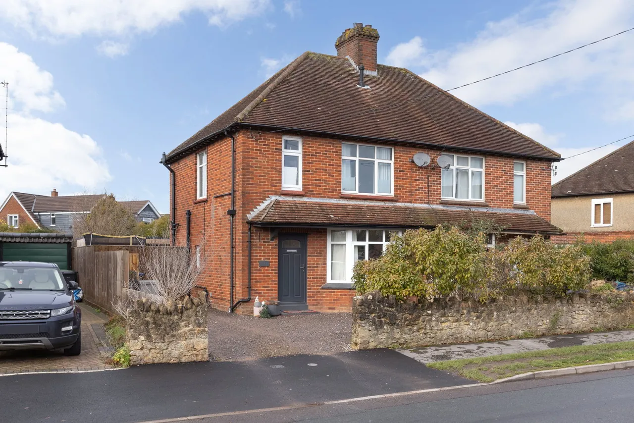 3 bed house for sale, Eastleigh Road, Devizes, SN10