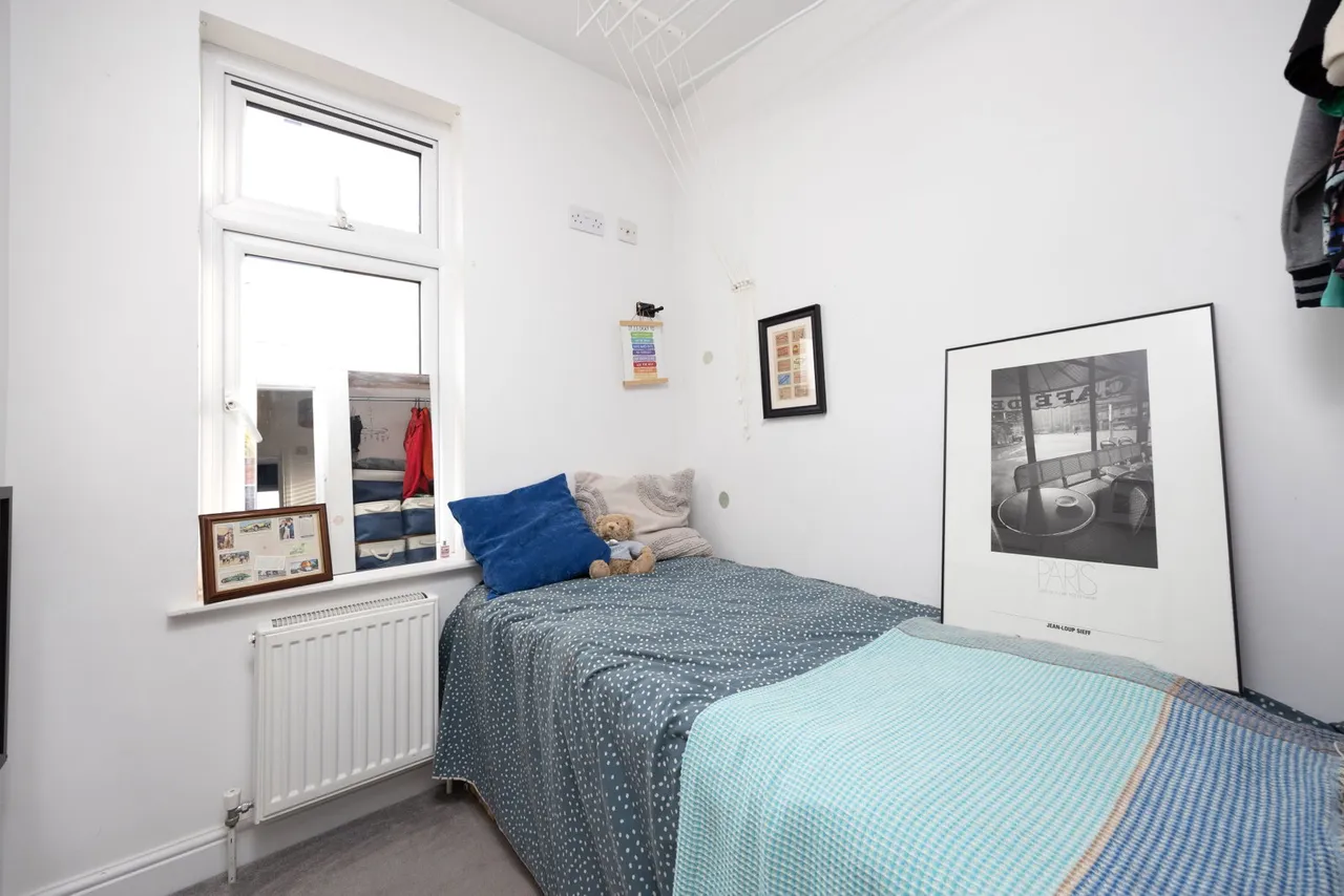 Eastleigh Road, Devizes, SN10, photo 32