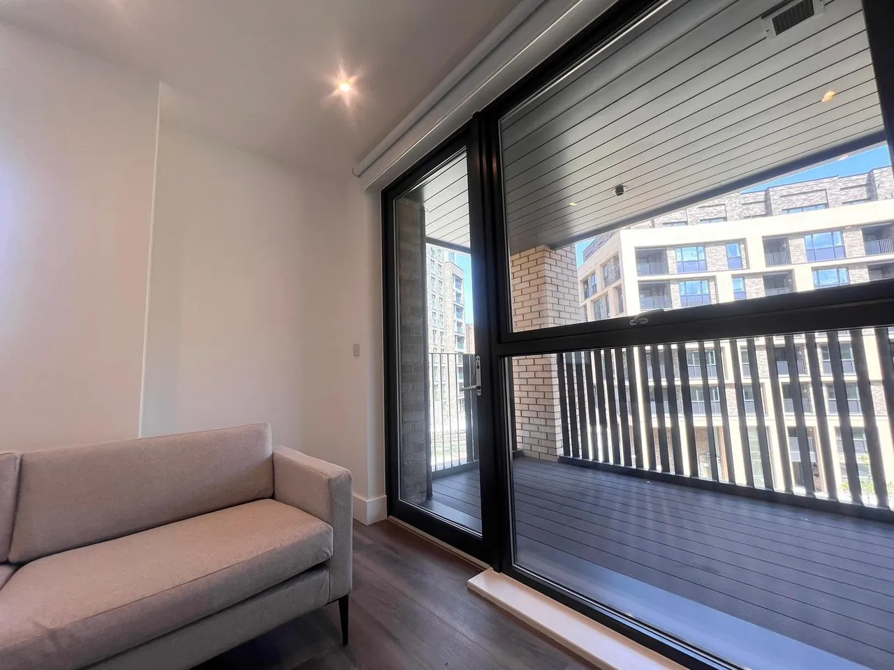 Garwood Crescent, Juniper Crescent, SE10, photo 4