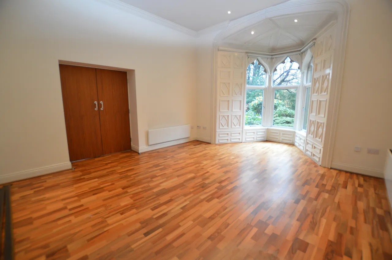 Queens Tower, Near City Centre, S2 3RW, photo 5